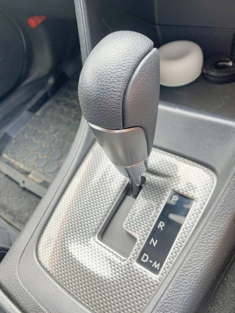 CVTのシフトレバー