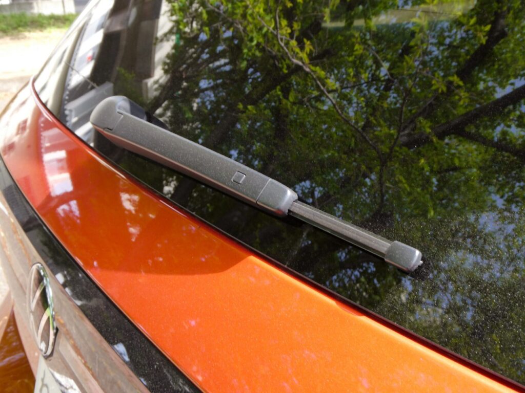 リアワイパーがチャント機能している車