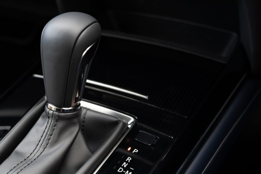 ATのミッションレバー